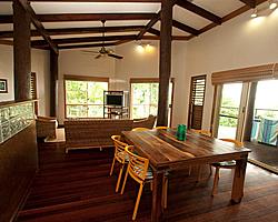 Dining to Verandah