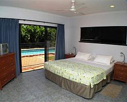 King Bedroom