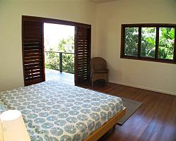Queen Bedroom