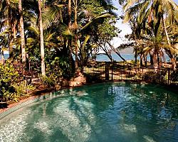 Pool to Beach