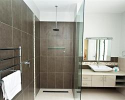 Bathroom Downstairs