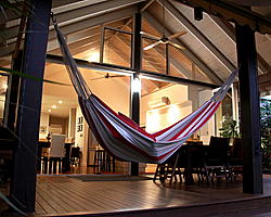 Hammock to front