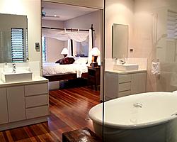 Ensuite to Master Bedroom