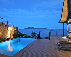Pool to Dunk Island