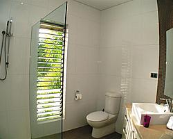 Queen Bedroom Ensuite