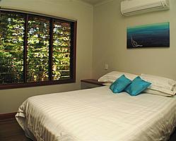 Queen Bed