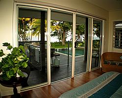 Queen Bedroom to Dunk Island