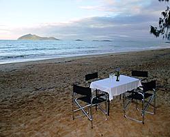 Drinks on Wongaling Beach
