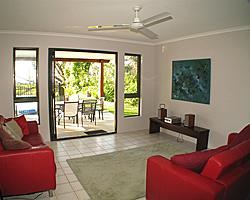 Front living to Verandah